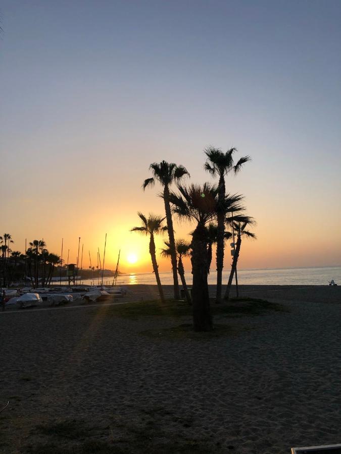 Апартаменты Costa Del Sol, Ла-Кала-де-Михас Экстерьер фото