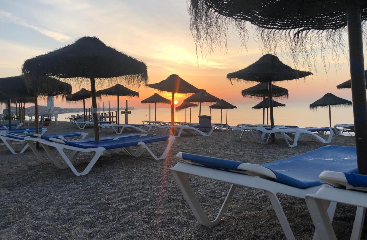 Апартаменты Costa Del Sol, Ла-Кала-де-Михас Экстерьер фото